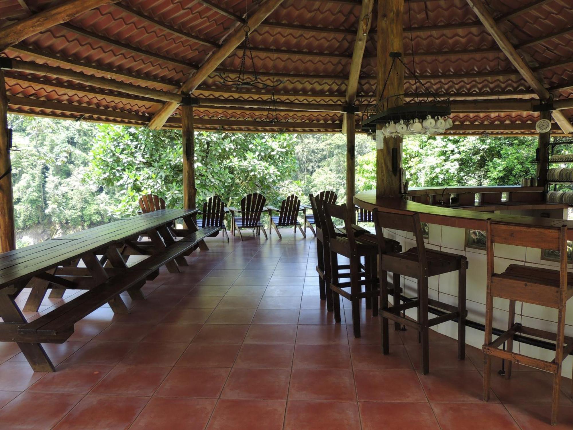 Pacuare River Lodge Bajo Tigre Esterno foto