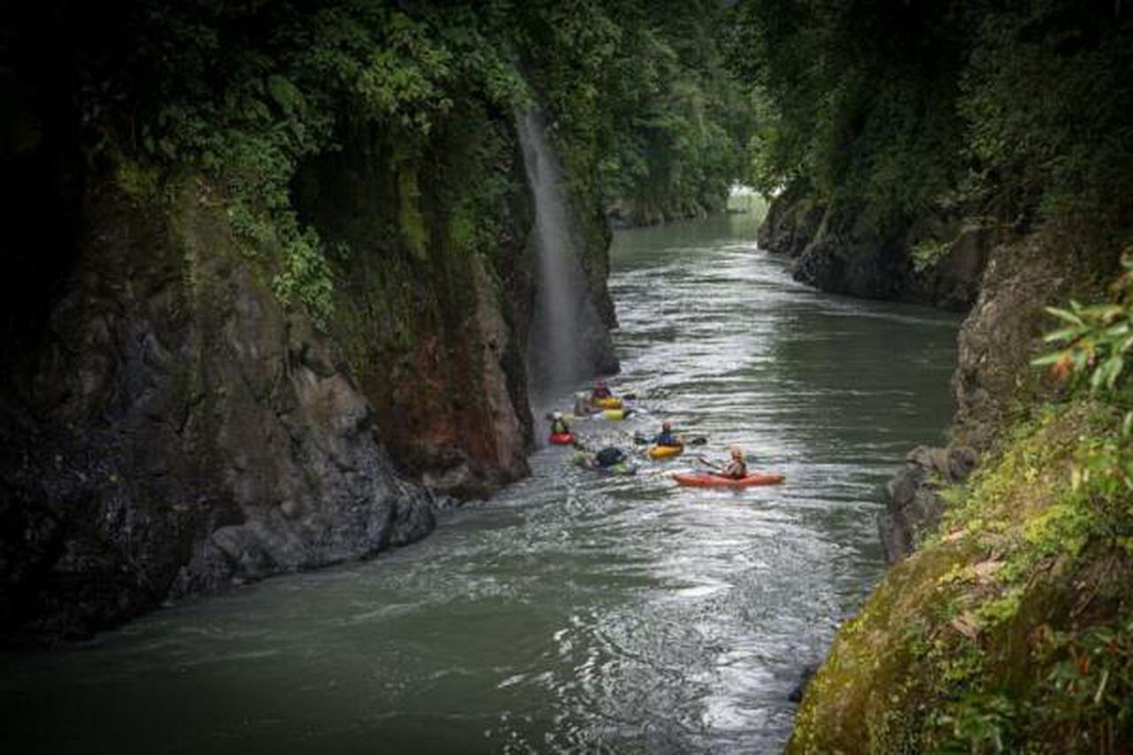 Pacuare River Lodge Bajo Tigre Esterno foto